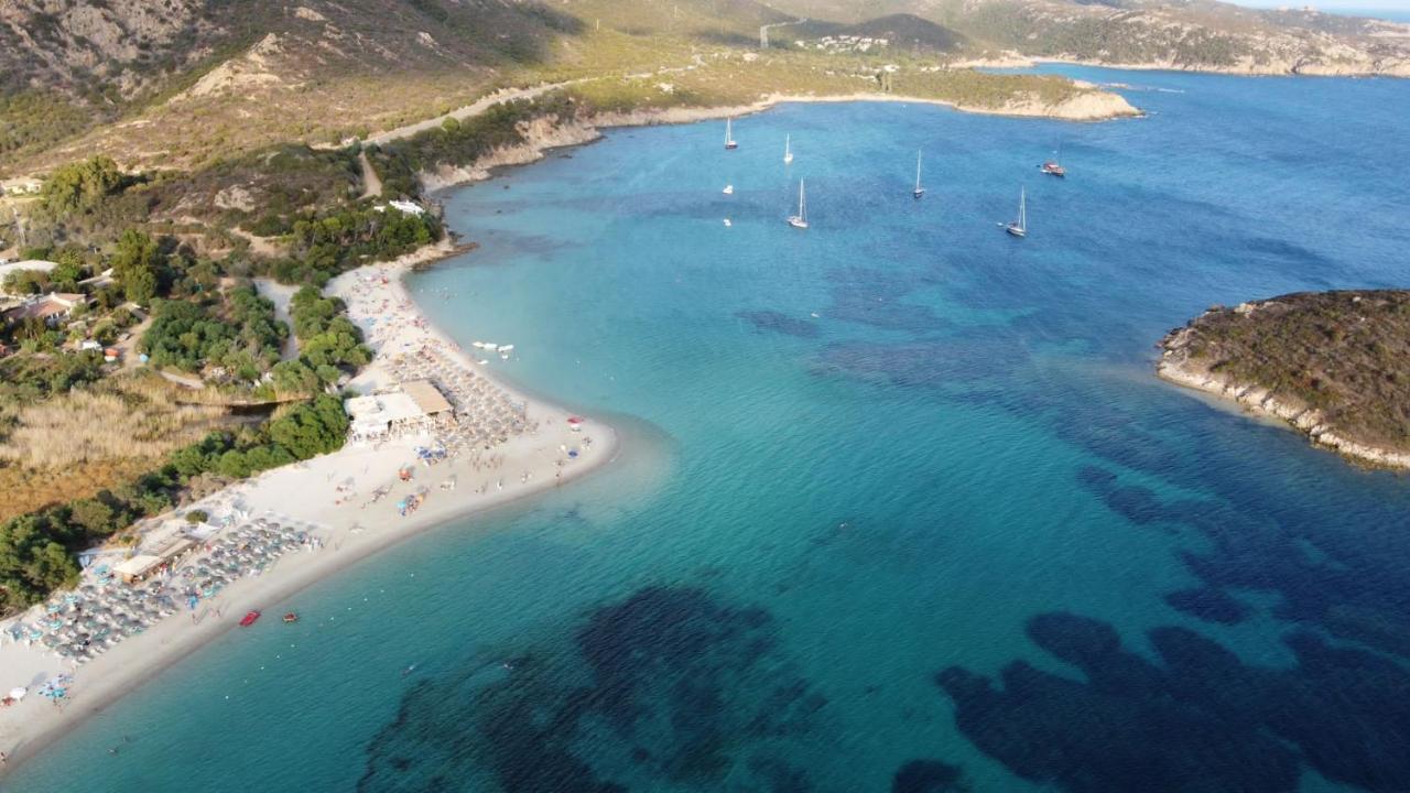 B&B Juniperus SantʼAnna Arresi Εξωτερικό φωτογραφία