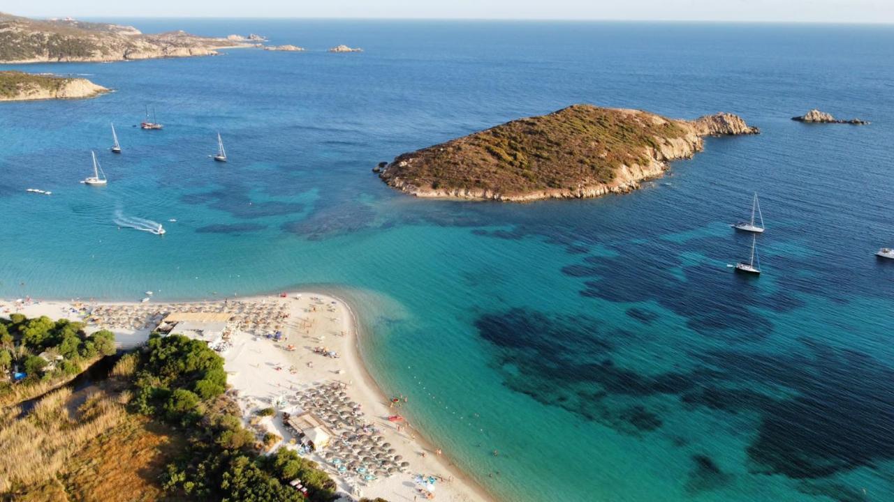 B&B Juniperus SantʼAnna Arresi Εξωτερικό φωτογραφία
