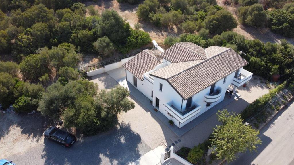 B&B Juniperus SantʼAnna Arresi Εξωτερικό φωτογραφία